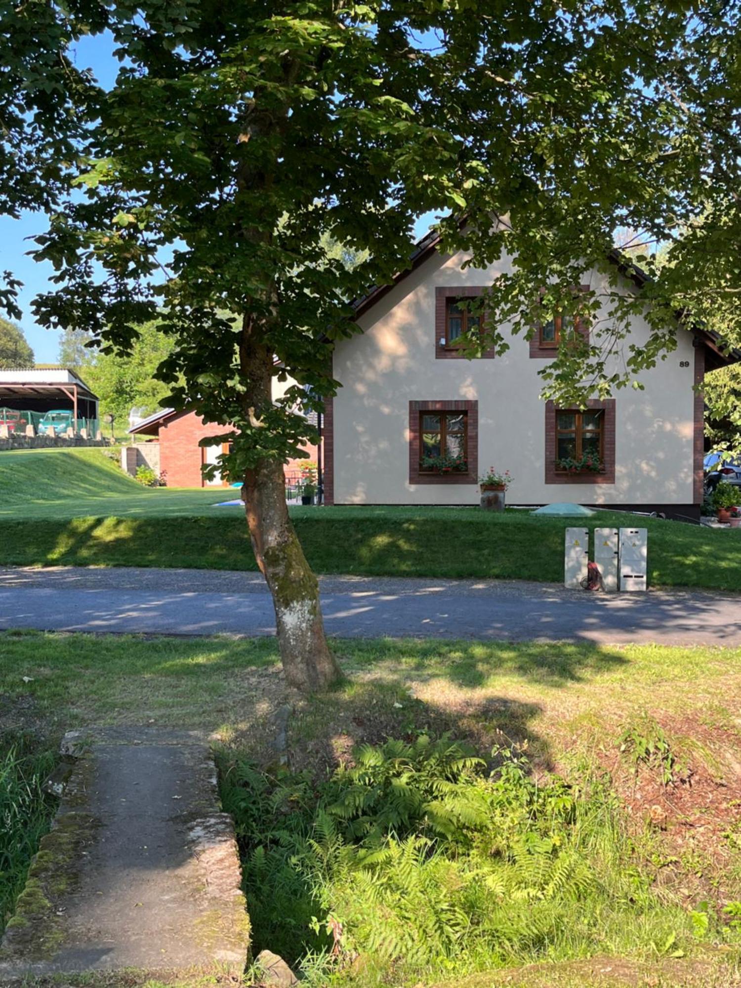 Apartman Pisarovka Lesna  Exterior foto